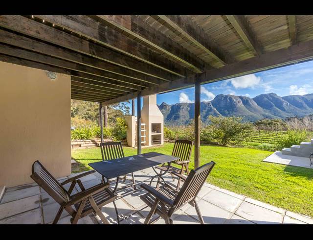 1 BEDROOM SEMI DETACHED TO LET IN SILVERMIST MOUNTAIN LODGE